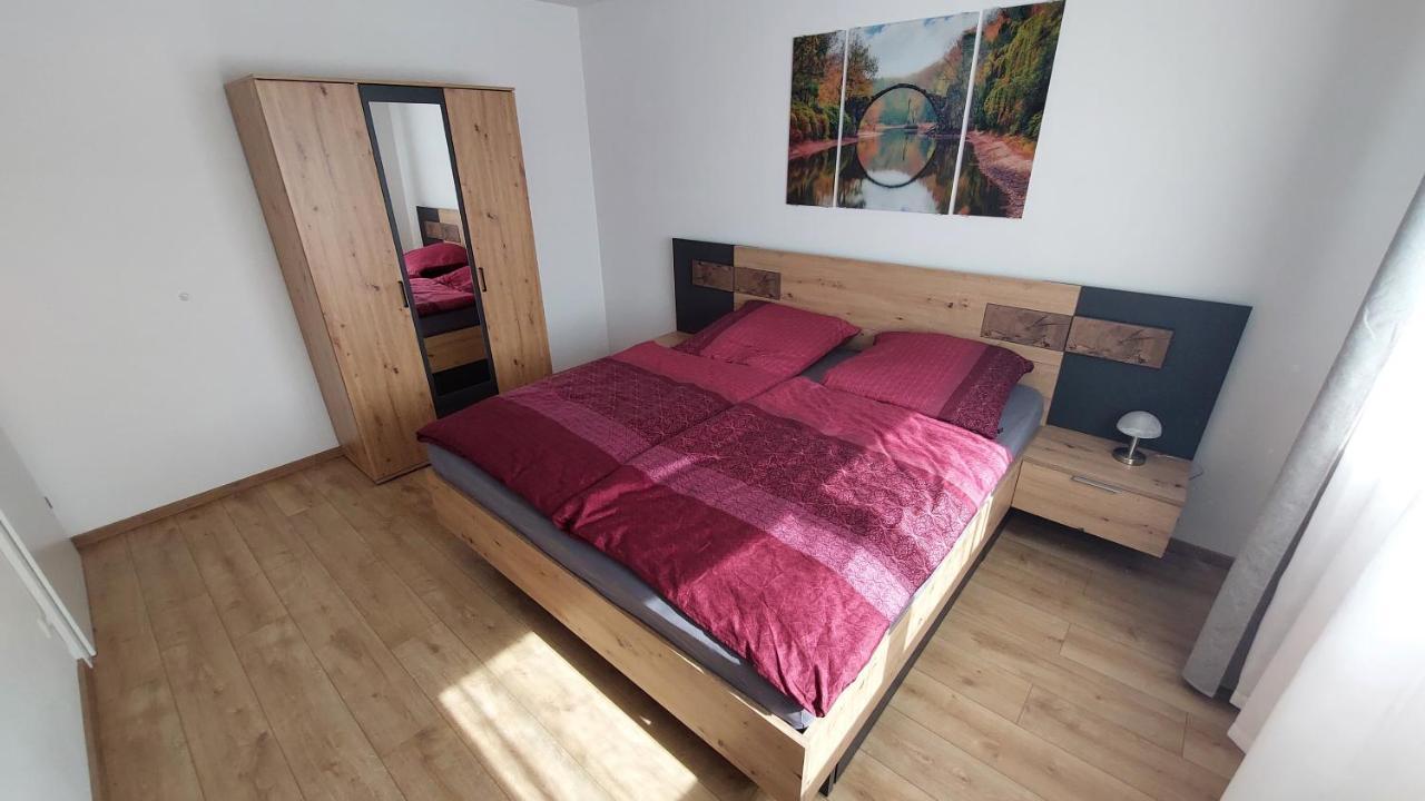 Ferienwohnung Claudia Mit Terrasse Nussdorf am Attersee Exterior photo